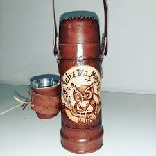 Termo Agua Caliente.Forr.Cuero